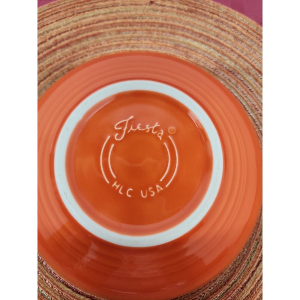 Fiesta Medium Bistro Coupe Bowl 7.58 Inch In Poppy Made In The USA EUC - Picture 5 of 6